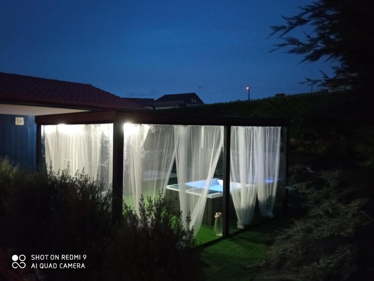 Cabanas De Vendaval Malpica Bagian luar foto